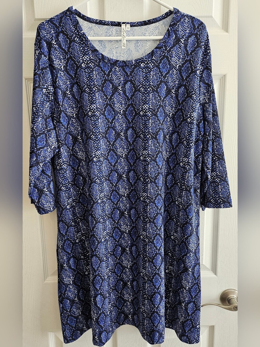 Lulu B 1X Dress Blue Print 3/4 Sleeves Activeware Travel